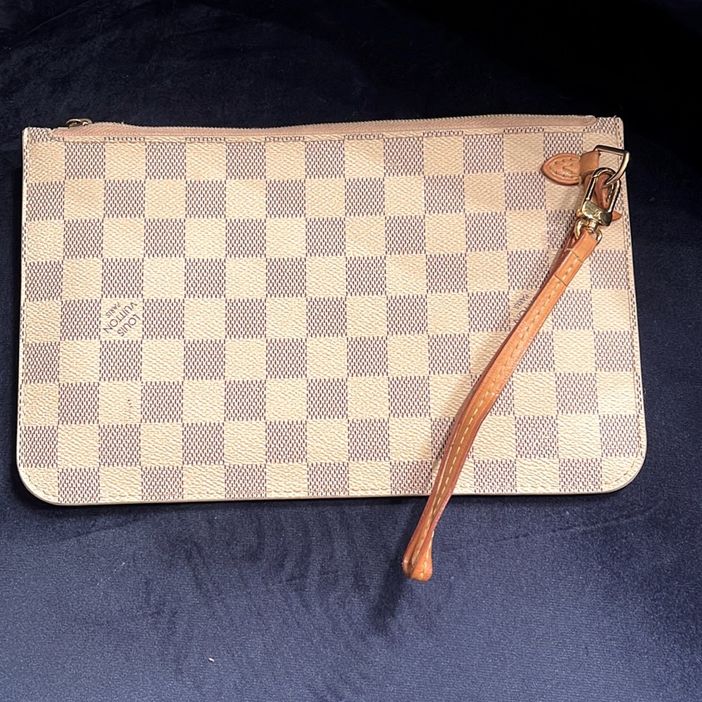 Pouch